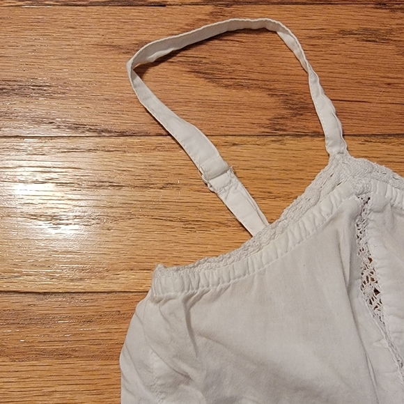 White button front lacey camisole - Picture 4 of 8